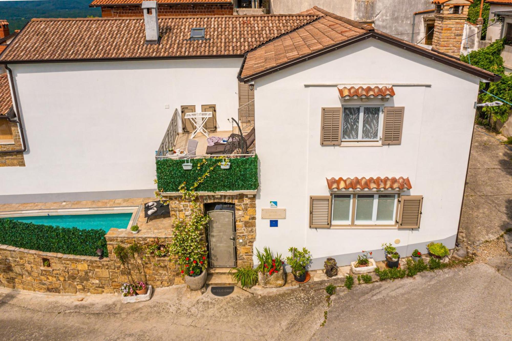 Holiday Home Belveder Motovun With Heated Pool Livade Екстер'єр фото