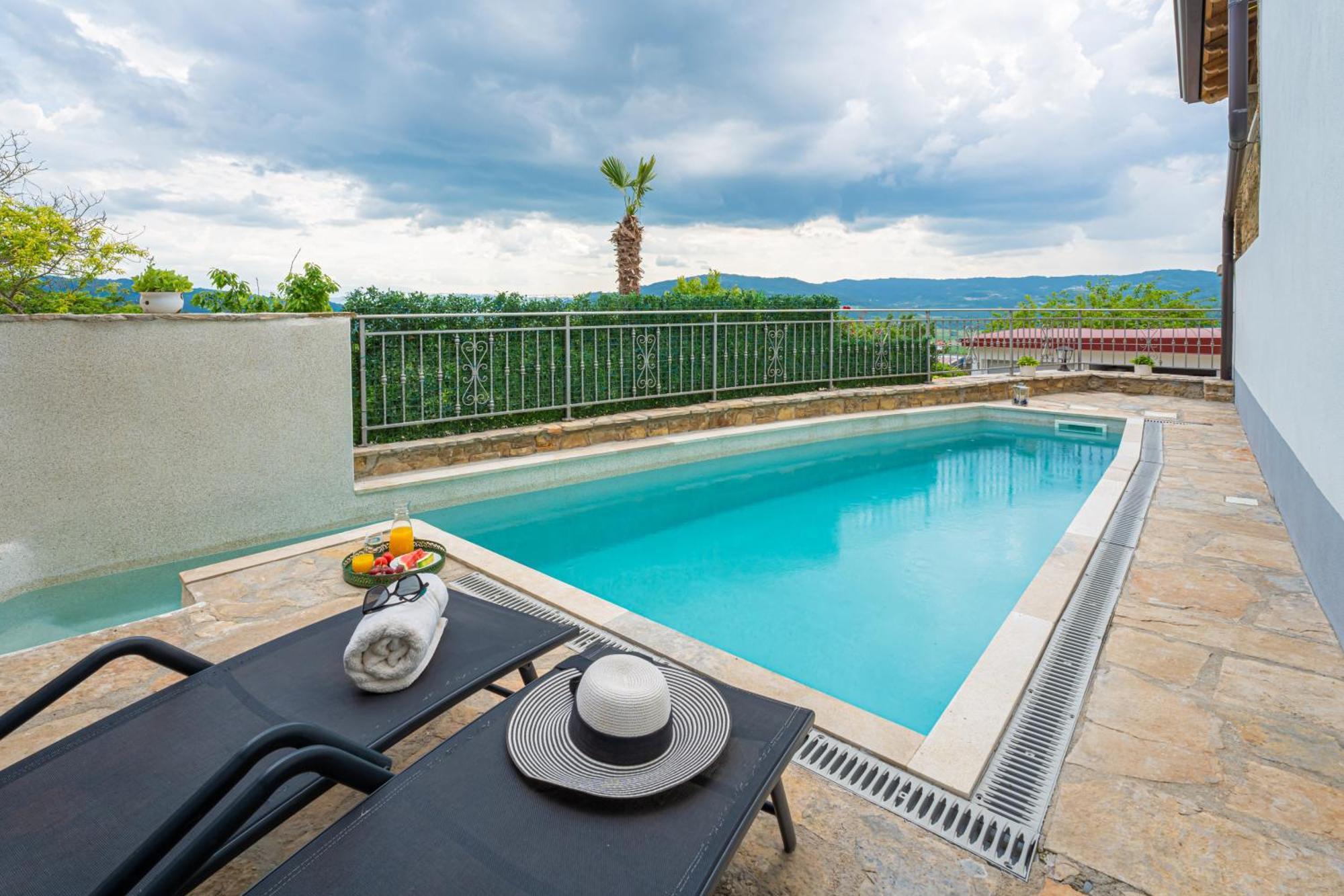Holiday Home Belveder Motovun With Heated Pool Livade Екстер'єр фото
