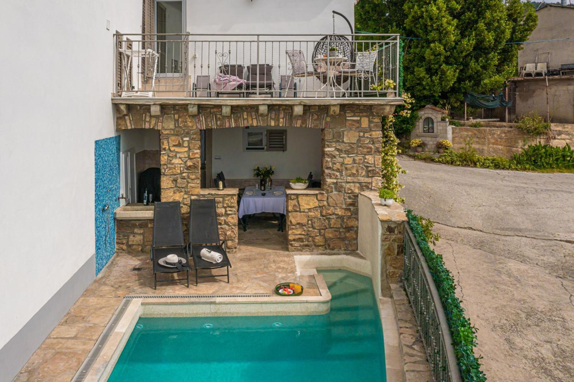 Holiday Home Belveder Motovun With Heated Pool Livade Екстер'єр фото
