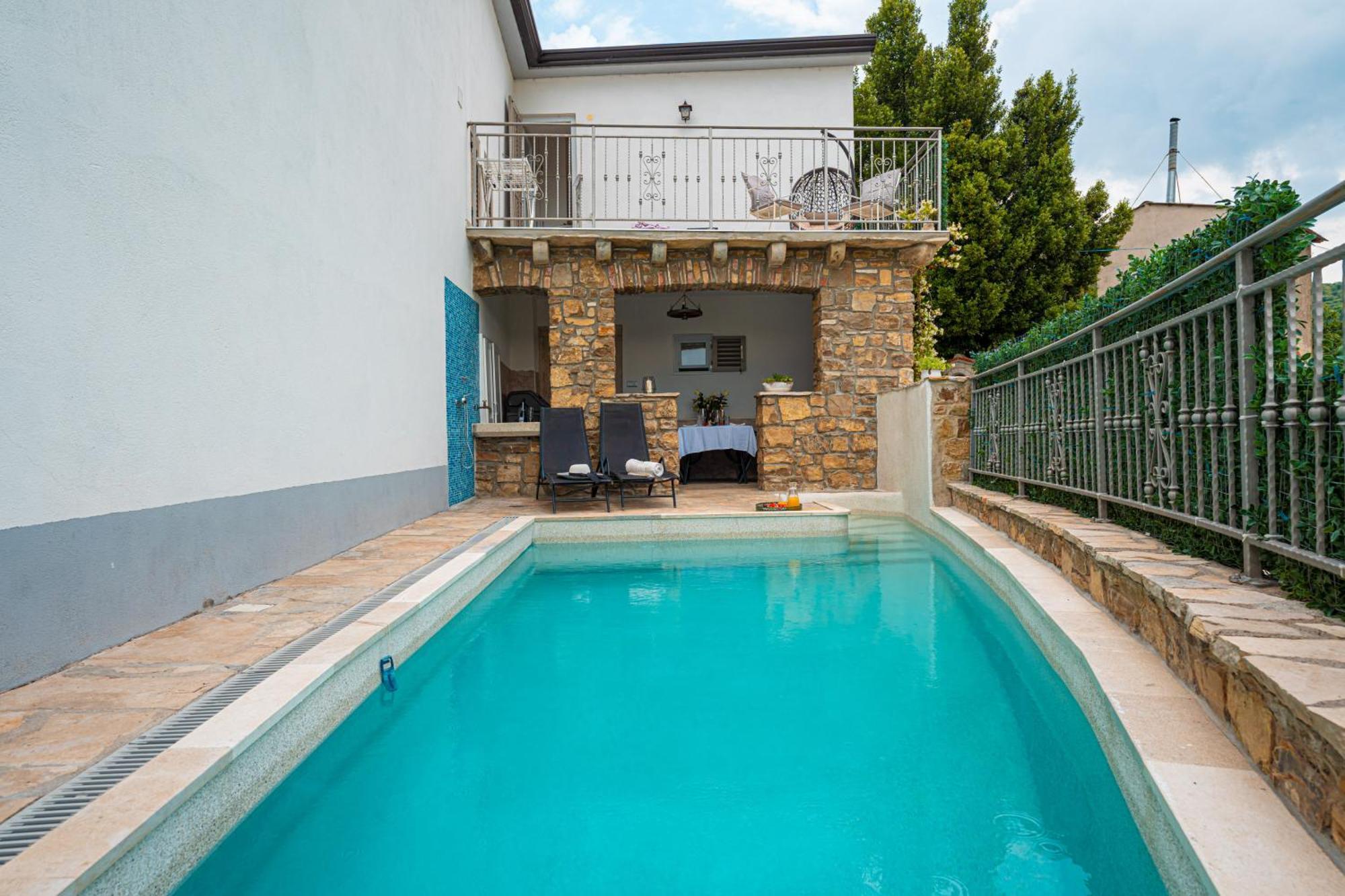 Holiday Home Belveder Motovun With Heated Pool Livade Екстер'єр фото